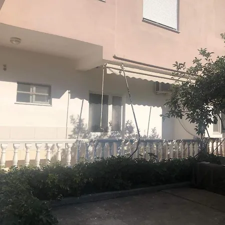 Rezidenca Serxho * Vlorë